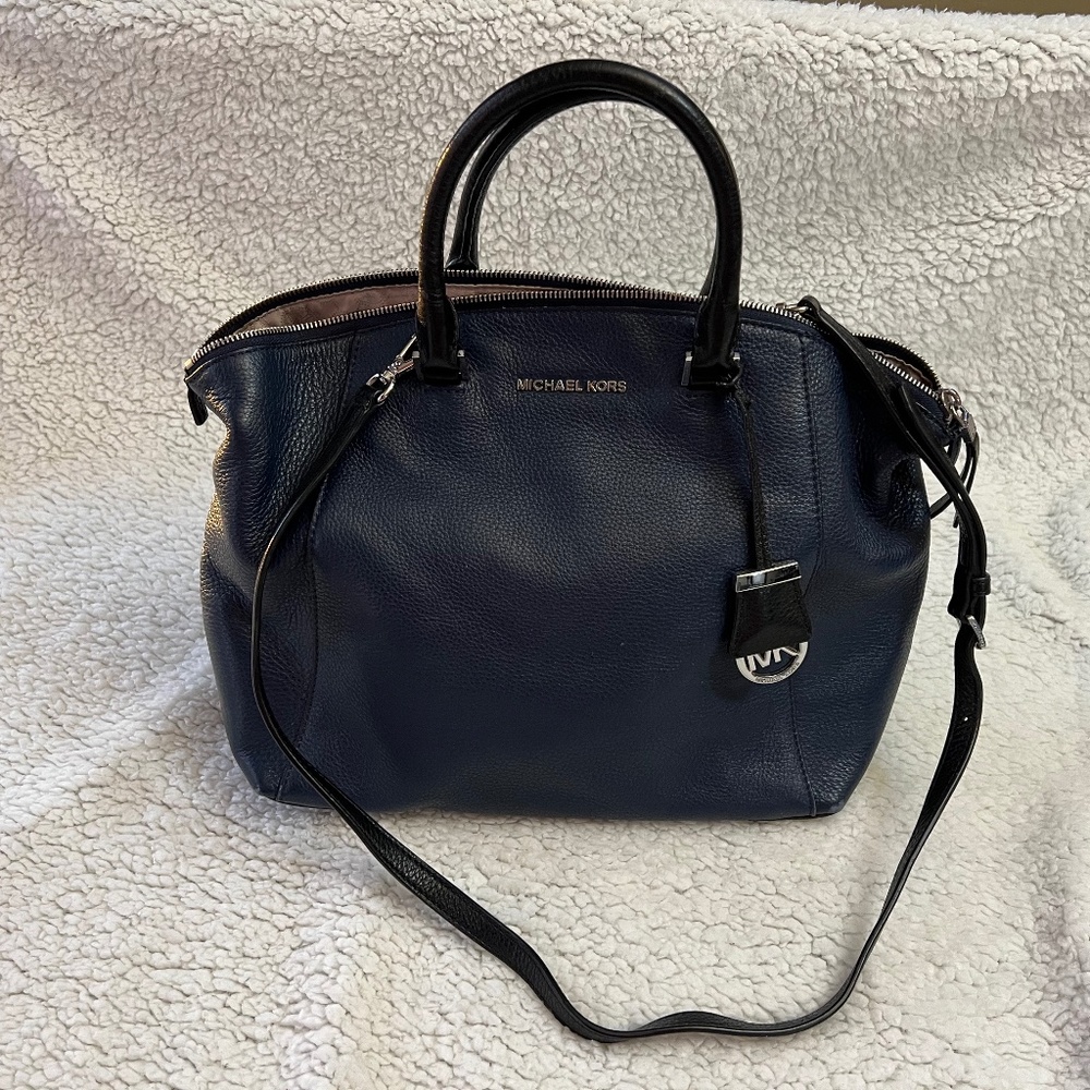 Authentic Michael Kors Handbag